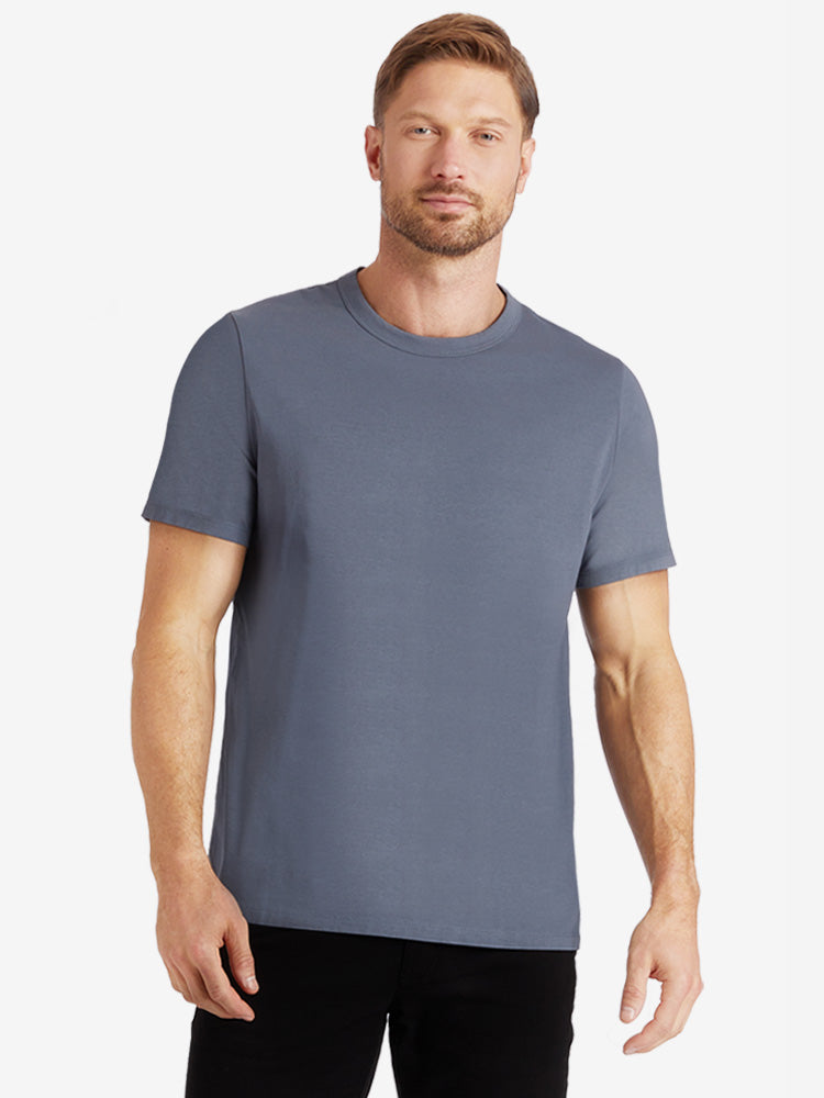 Men wearing Vintage Blue Classic Crew Driggs Tee