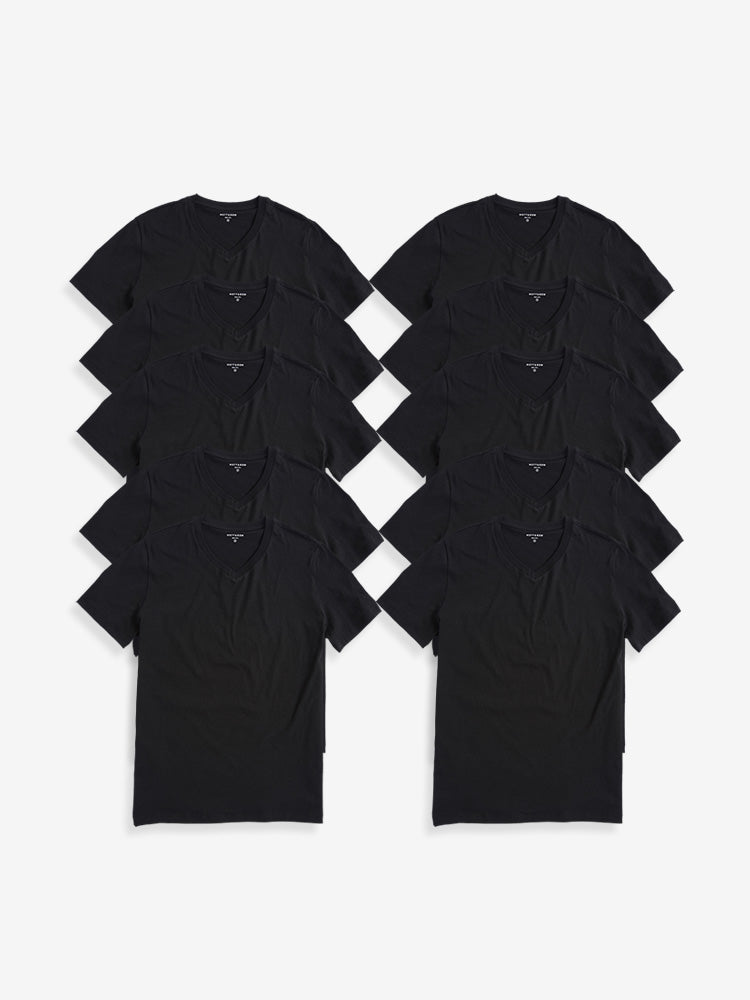 Men wearing Black Classic V-Neck Driggs 10-Pack