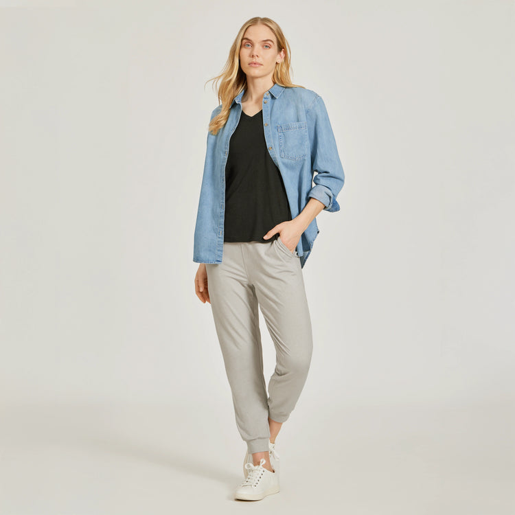 Women wearing Black Relaxed Linen Blend V-Neck Tee