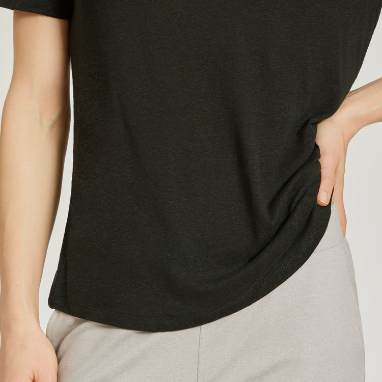 Women wearing Black Relaxed Linen Blend V-Neck Tee