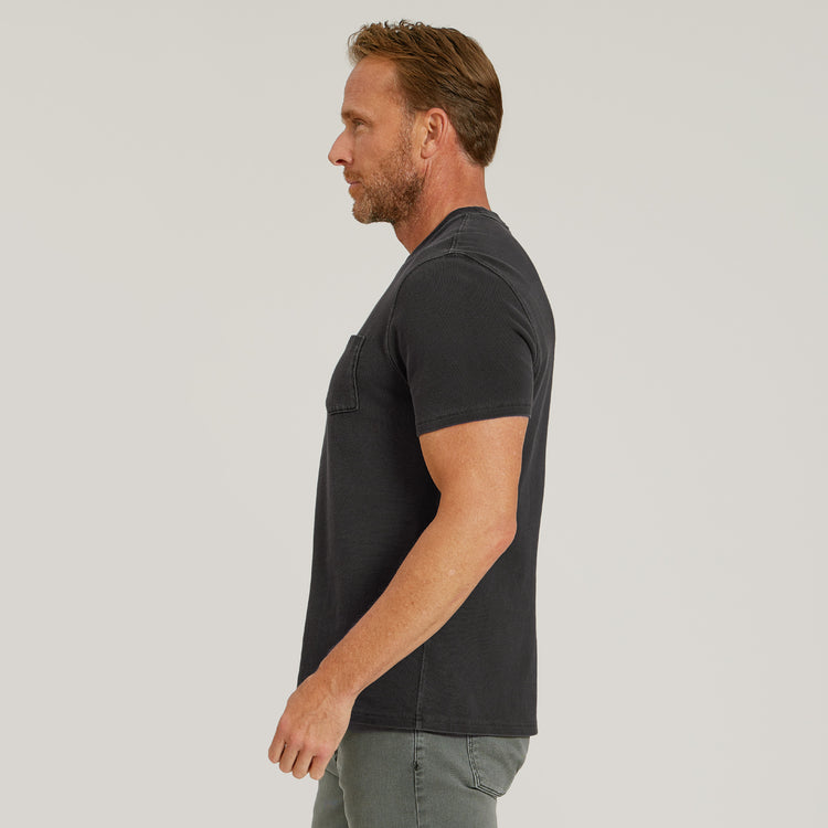 Men wearing Vintage Dark Gray Cotton Jersey One Pocket Tee