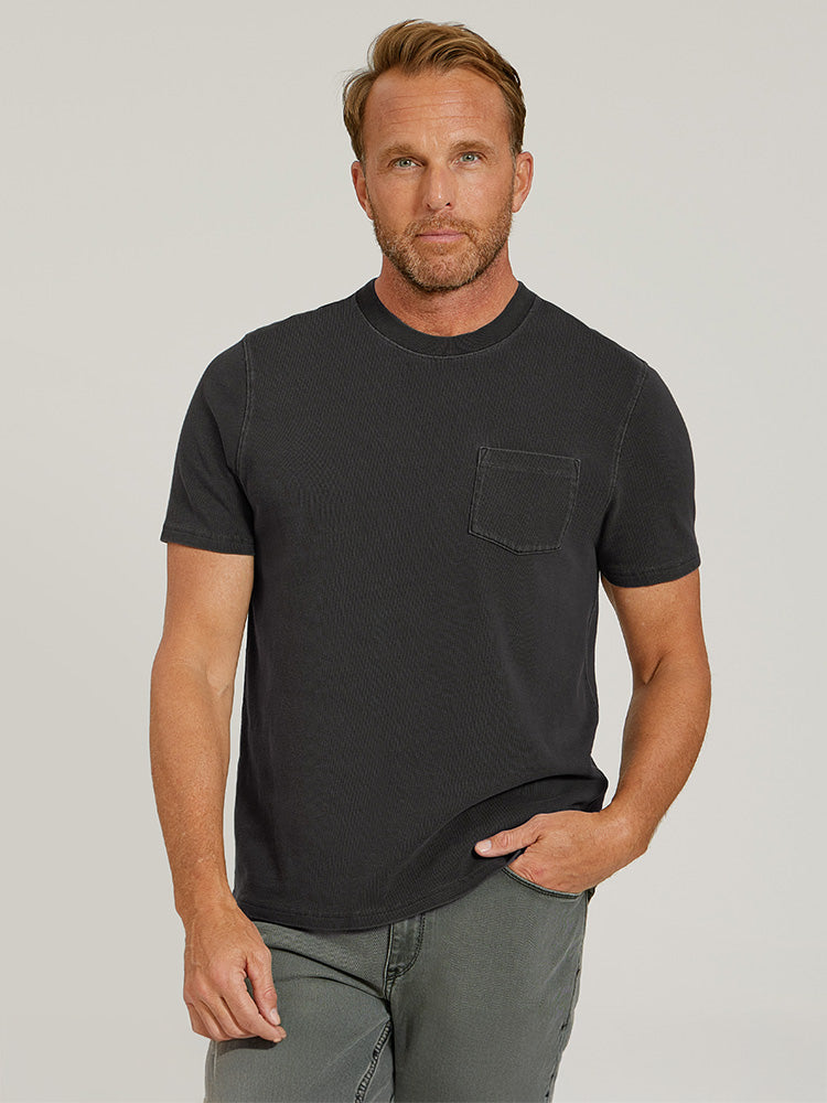 Men wearing Vintage Dark Gray Cotton Jersey One Pocket Tee