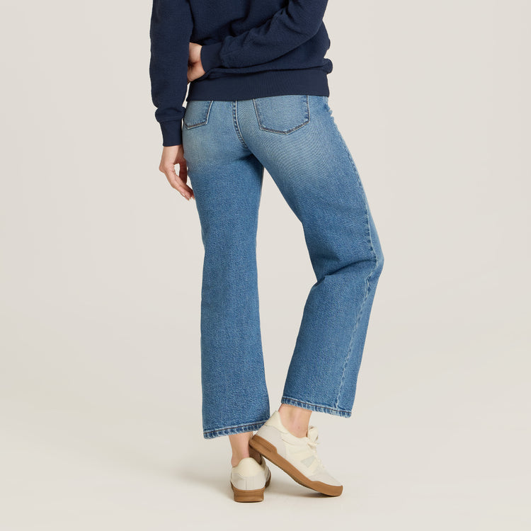 Women wearing Medium Blue High Rise Cropped Straight Leg Gilmore