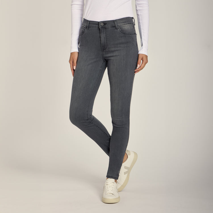 Women wearing Gris Médium High Rise Skinny Orchard Jeans