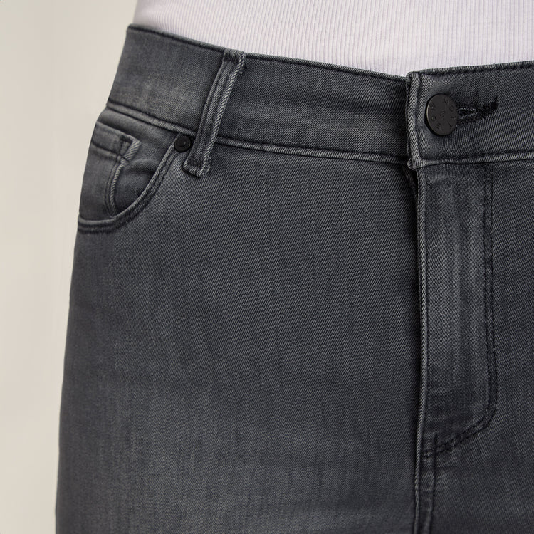 Women wearing Gris Médium High Rise Skinny Orchard Jeans