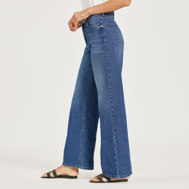 Women wearing Medium/Dark Blue High Rise Wide Leg Gilmore