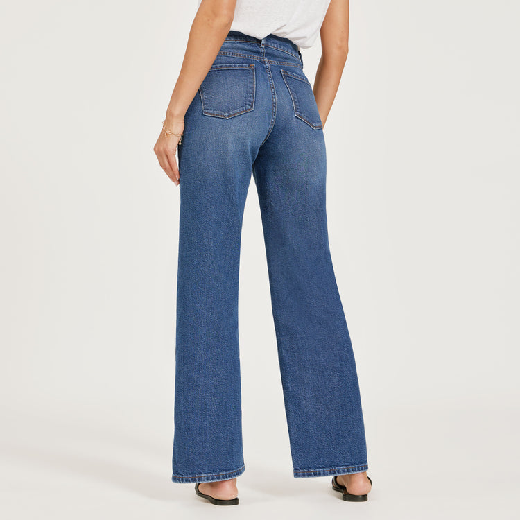 Women wearing Medium/Dark Blue High Rise Wide Leg Gilmore