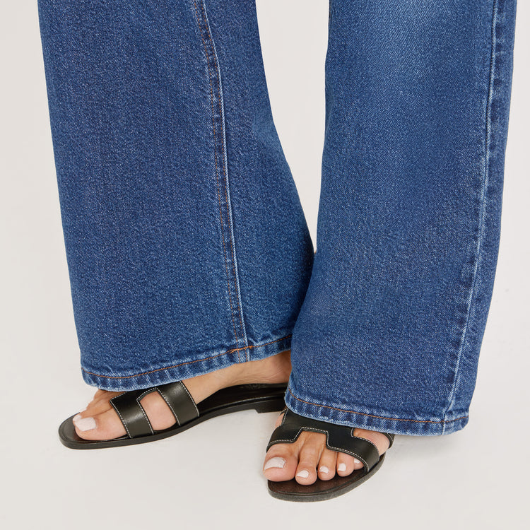 Women wearing Medium/Dark Blue High Rise Wide Leg Gilmore