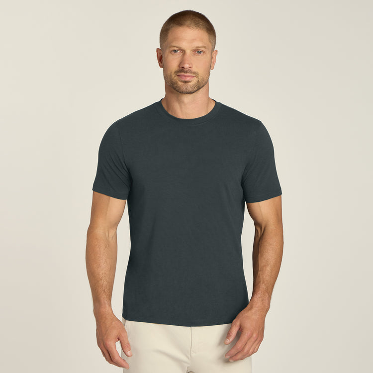 Men wearing Pino Luxe Stretch Tee