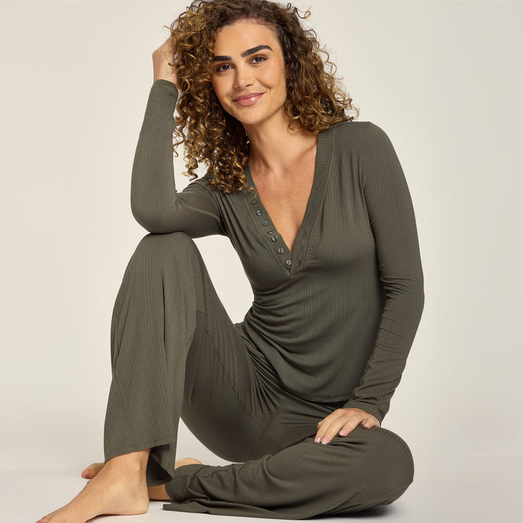 Women wearing Evergreen Lounge Wide Leg Pants