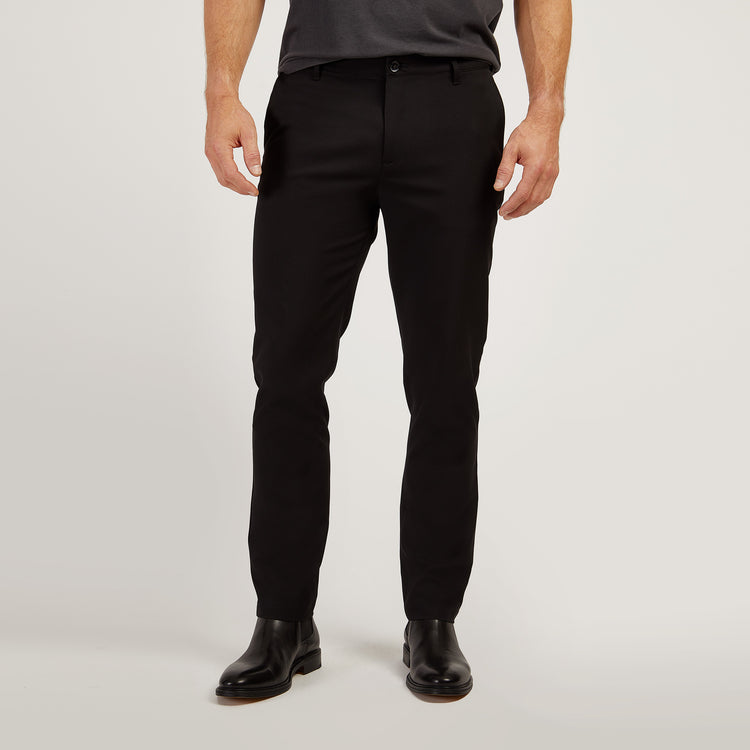 Men wearing Black Tech Slim Pants