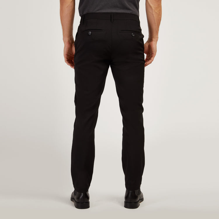 Men wearing Black Tech Slim Pants