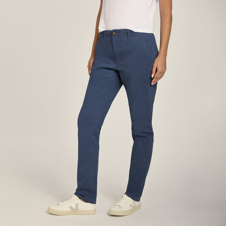 Women wearing Riverside Unisex Chino Pants