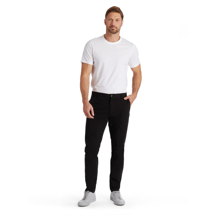 Men wearing Negro Everyday Comfort Chino Slim Pants