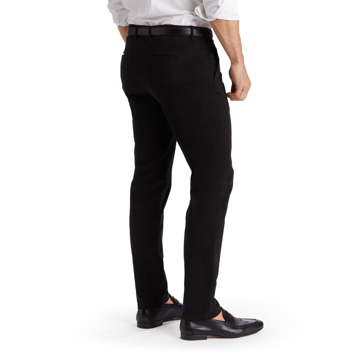 Men wearing Negro Everyday Comfort Chino Slim Pants