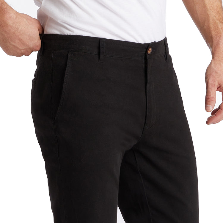 Men wearing Negro Everyday Comfort Chino Slim Pants