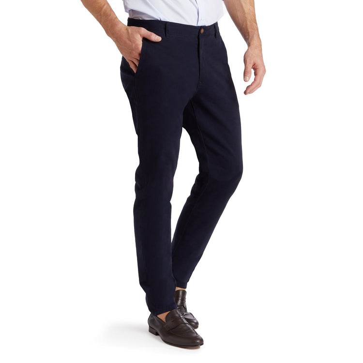 Men wearing Azul marino Everyday Comfort Chino Slim Pants