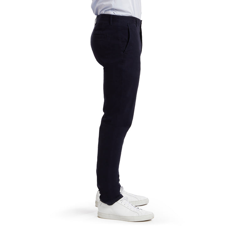 Men wearing Azul marino Everyday Comfort Chino Slim Pants