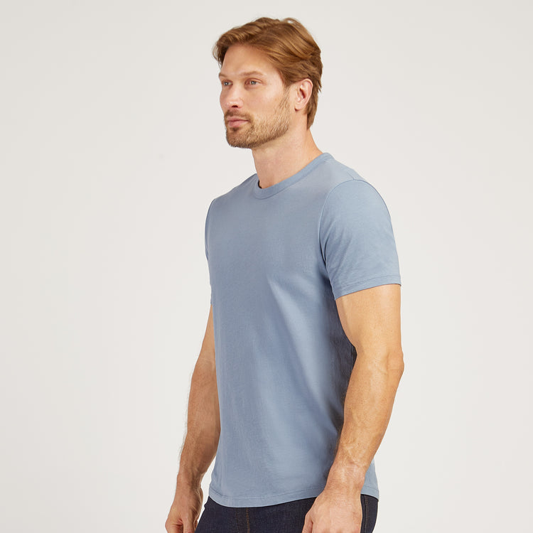 Men wearing California Blue Curved Hem Driggs Tee
