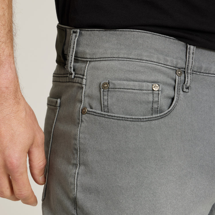 Men wearing Gris claro The Gray Edit Straight