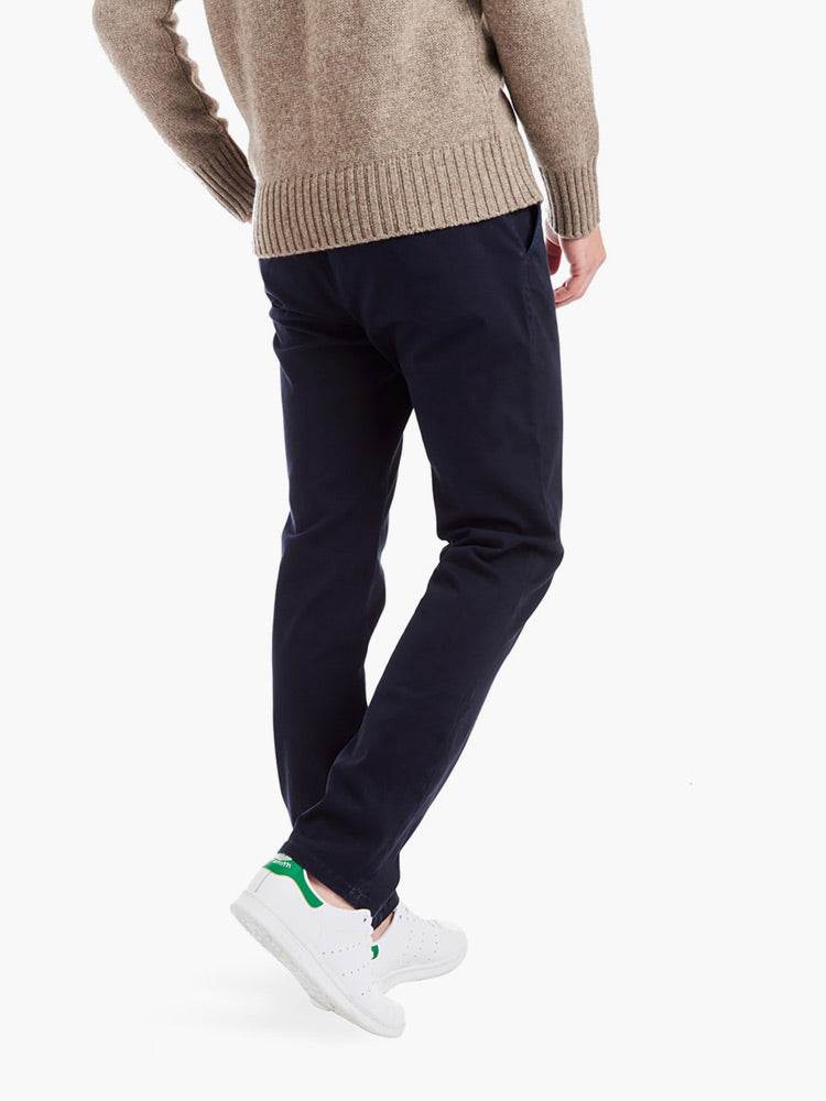 Men wearing Azul marino Everyday Comfort Chino Slim Pants