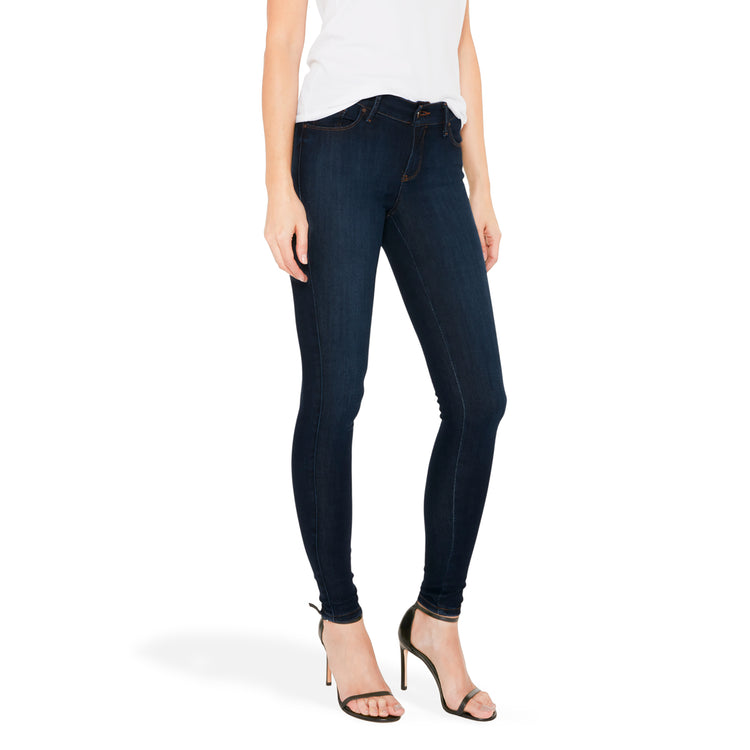Women wearing Azul oscuro/medio desteñido Mid Rise Skinny Jane Jeans