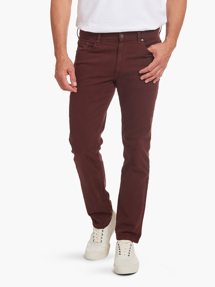 Men wearing Khaki New Slim Mercer Jeans