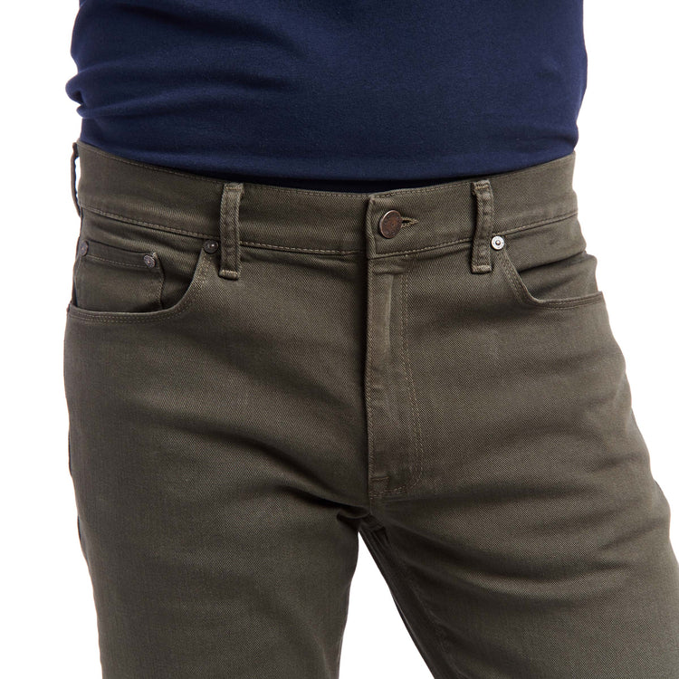 Men wearing Vert Militaire Straight Mercer Jeans