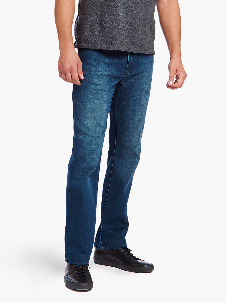 Men wearing Medium/Dark Blue Straight Greene Jeans
