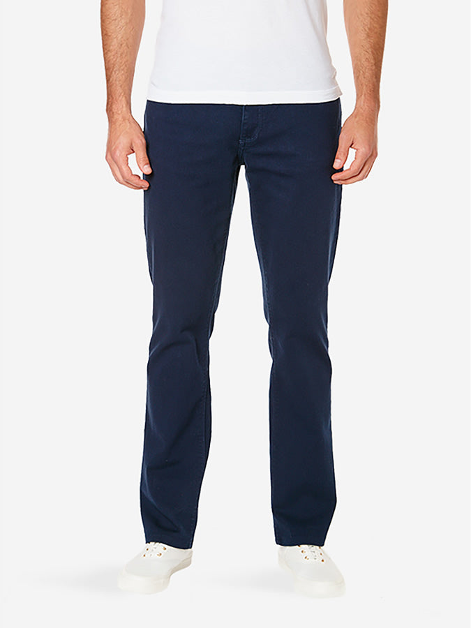 Men wearing Blue Straight Mercer Jeans