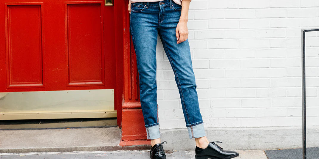 Women's boyfriend jeans: how to wear them?