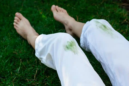 How to Get Grass Stains Out of Jeans: 6 Easy Steps