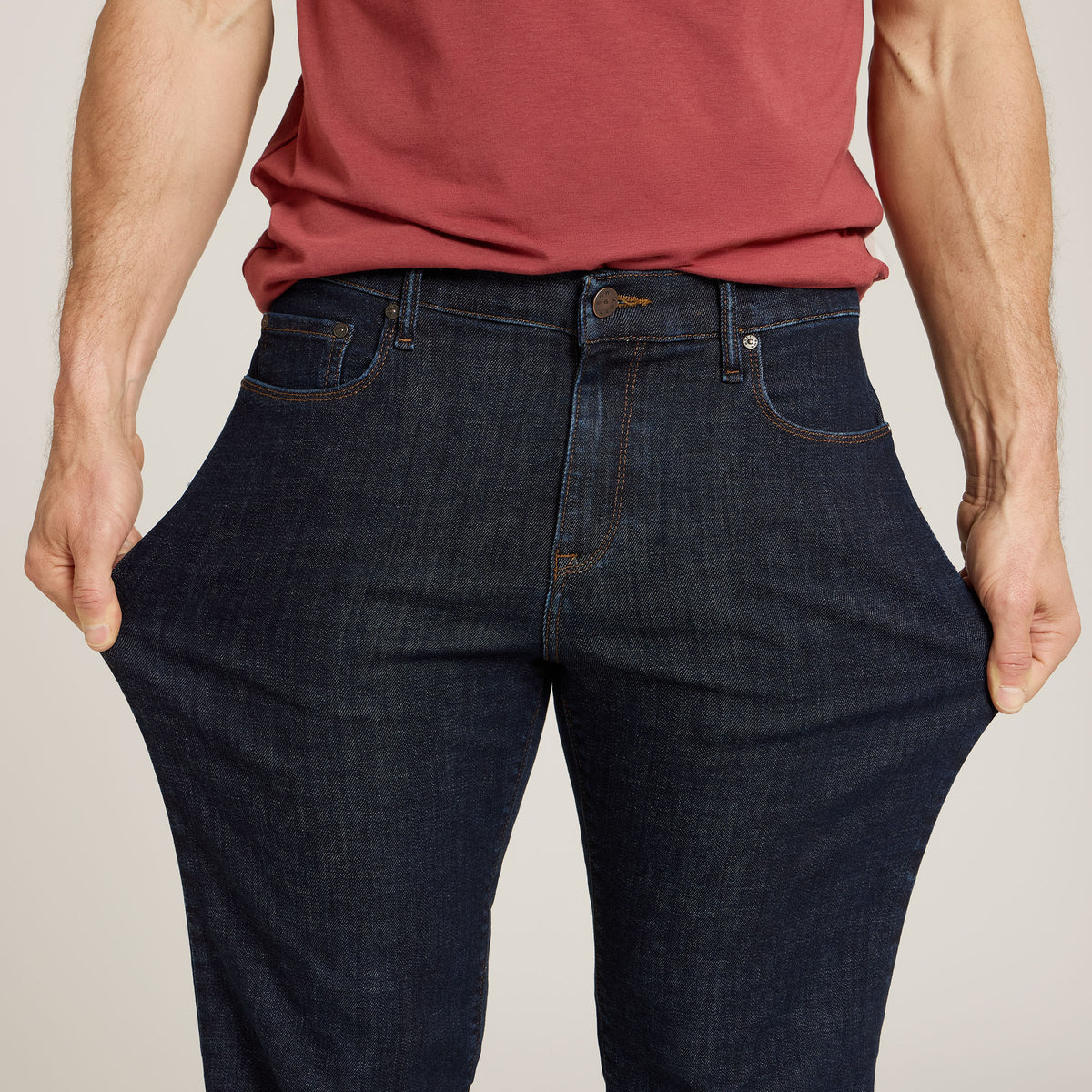 Men wearing Bleu Foncé Straight Wooster Jeans