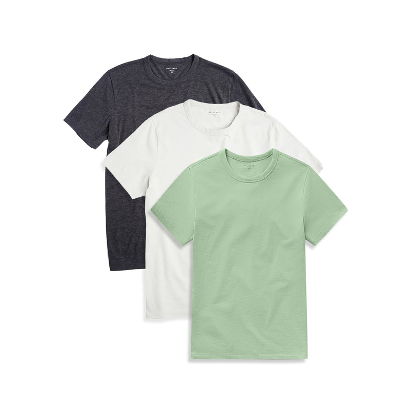  wearing Bone/Pistacchio/Charcoal Heather Classic Crew Driggs 3-Pack tees