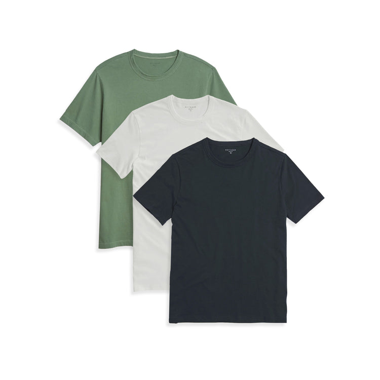  wearing Pine/Olive/Bone Classic Crew Driggs 3-Pack