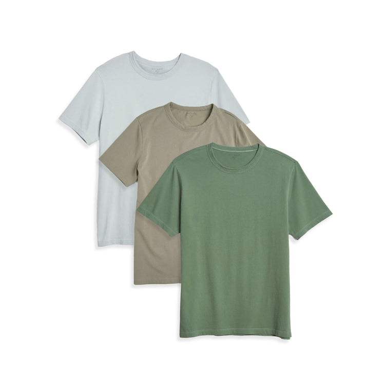  wearing Surf/Military Green/Olive T Classic Crew Driggs 3-Pack