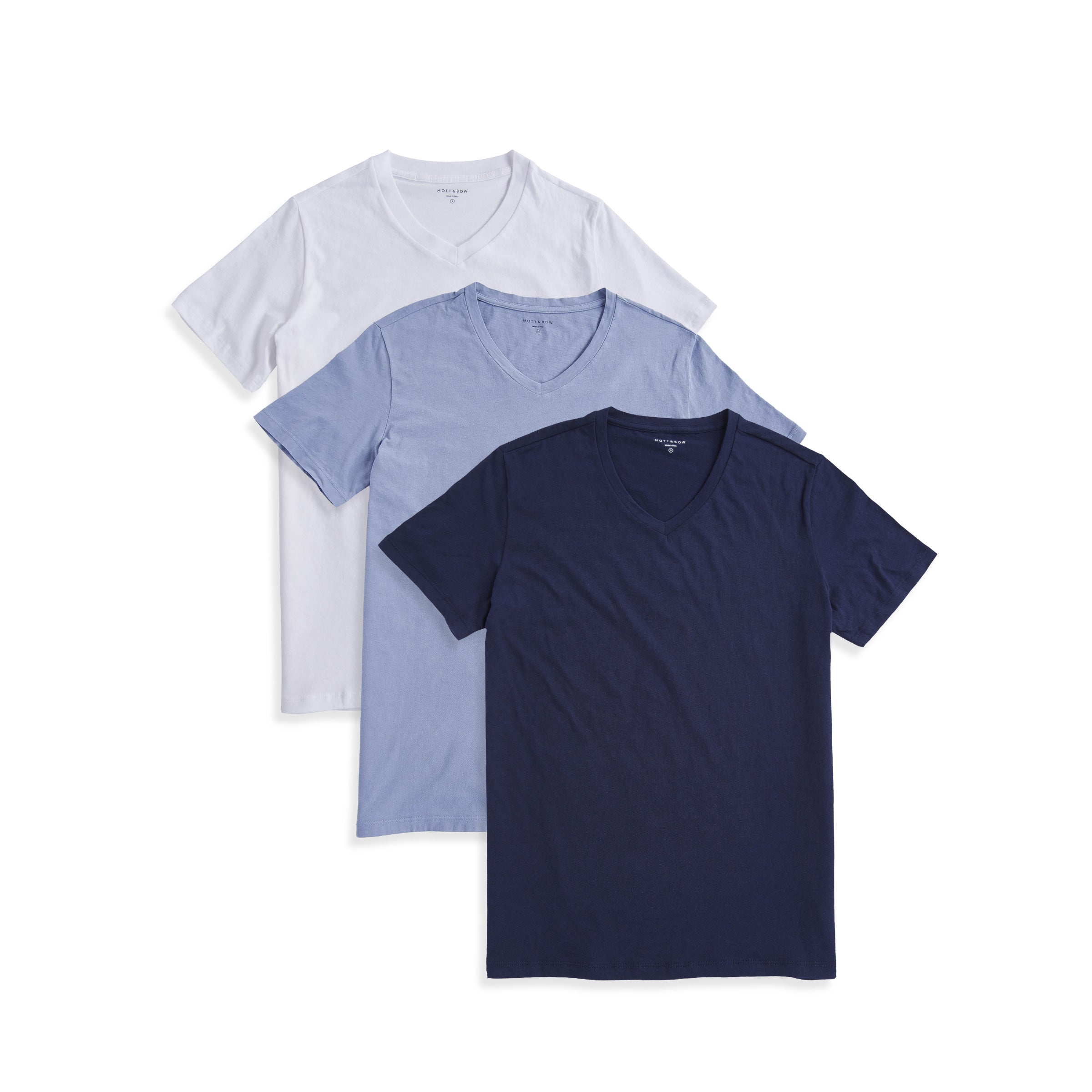 Men wearing Blanco/Azul California/Azul marino Classic V-Neck Driggs 3-Pack tees