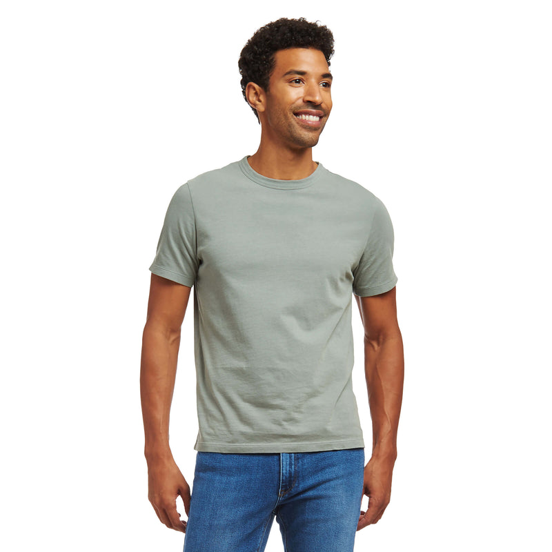  wearing White Mott&Bow | Classic Crew Driggs Tee tt tees