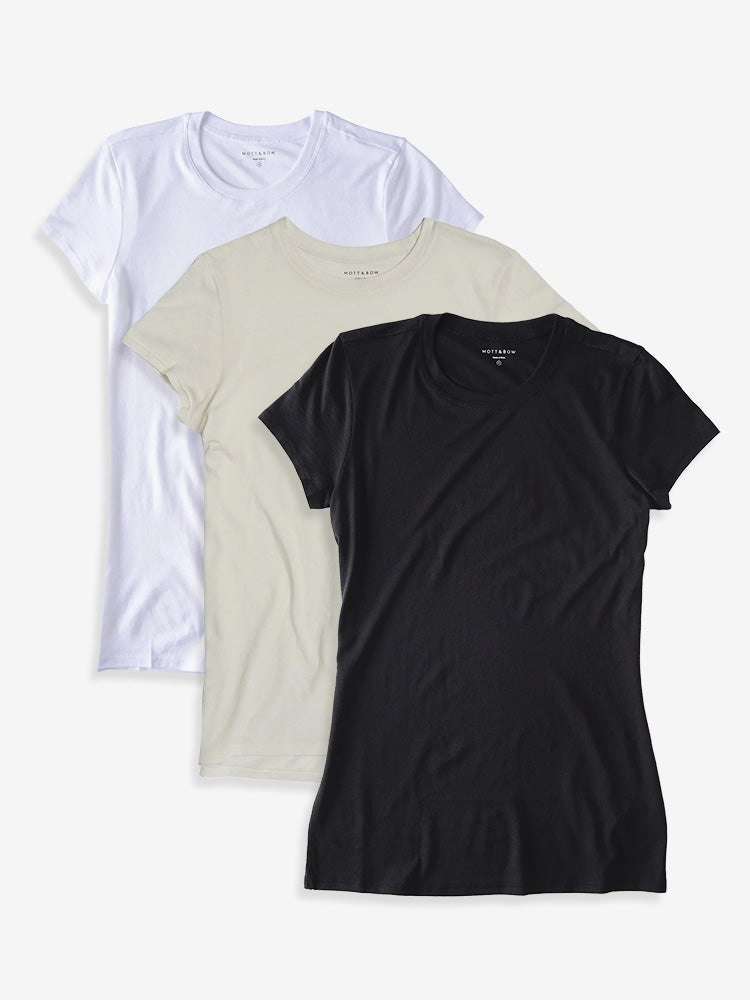 Women wearing Blanco/Blanco vintage/Negro Fitted Crew Marcy 3-Pack tees