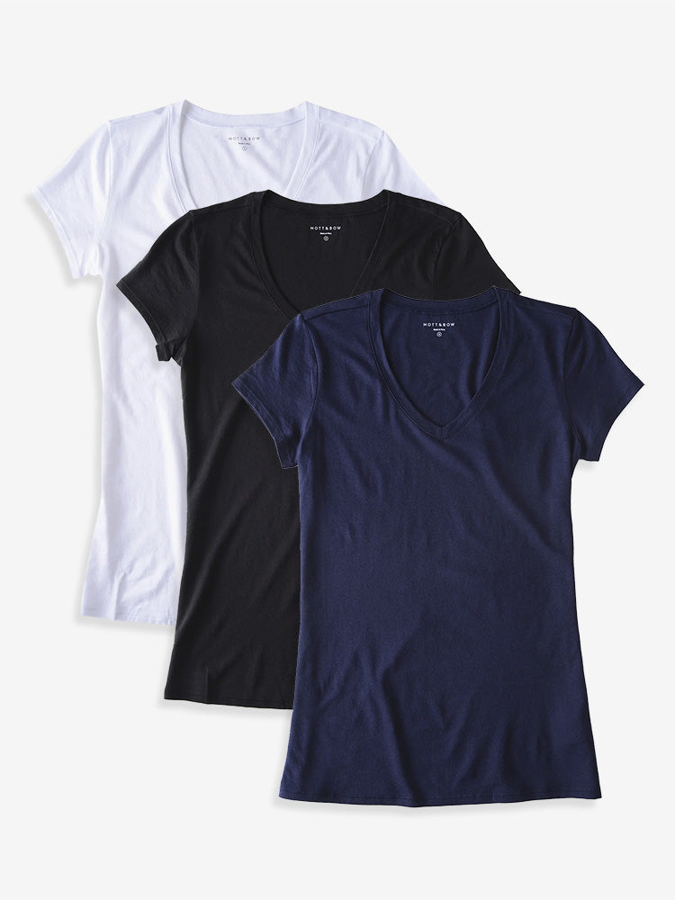  wearing Black/White/Heather Gray Fitted V-Neck Marcy 3-Pack