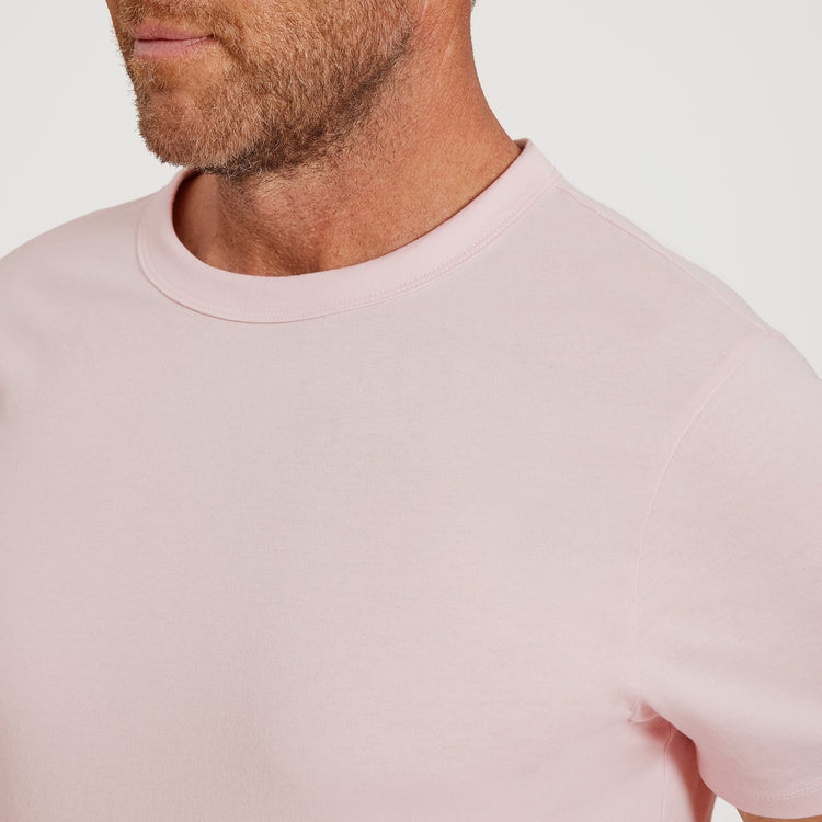  wearing White Mott&Bow | Classic Crew Driggs Tee tt