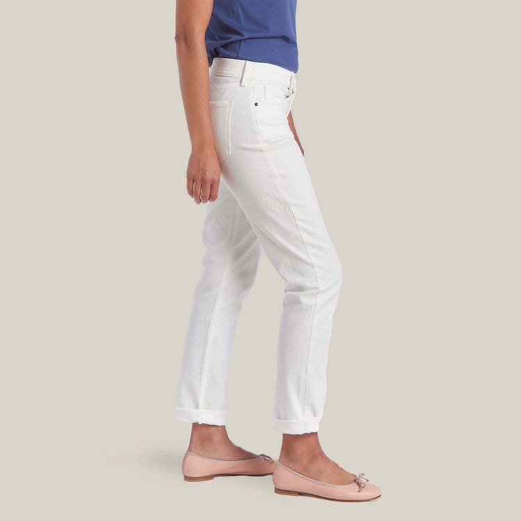 Women wearing Hueso Mercer Mid Rise Slim Straight Jeans