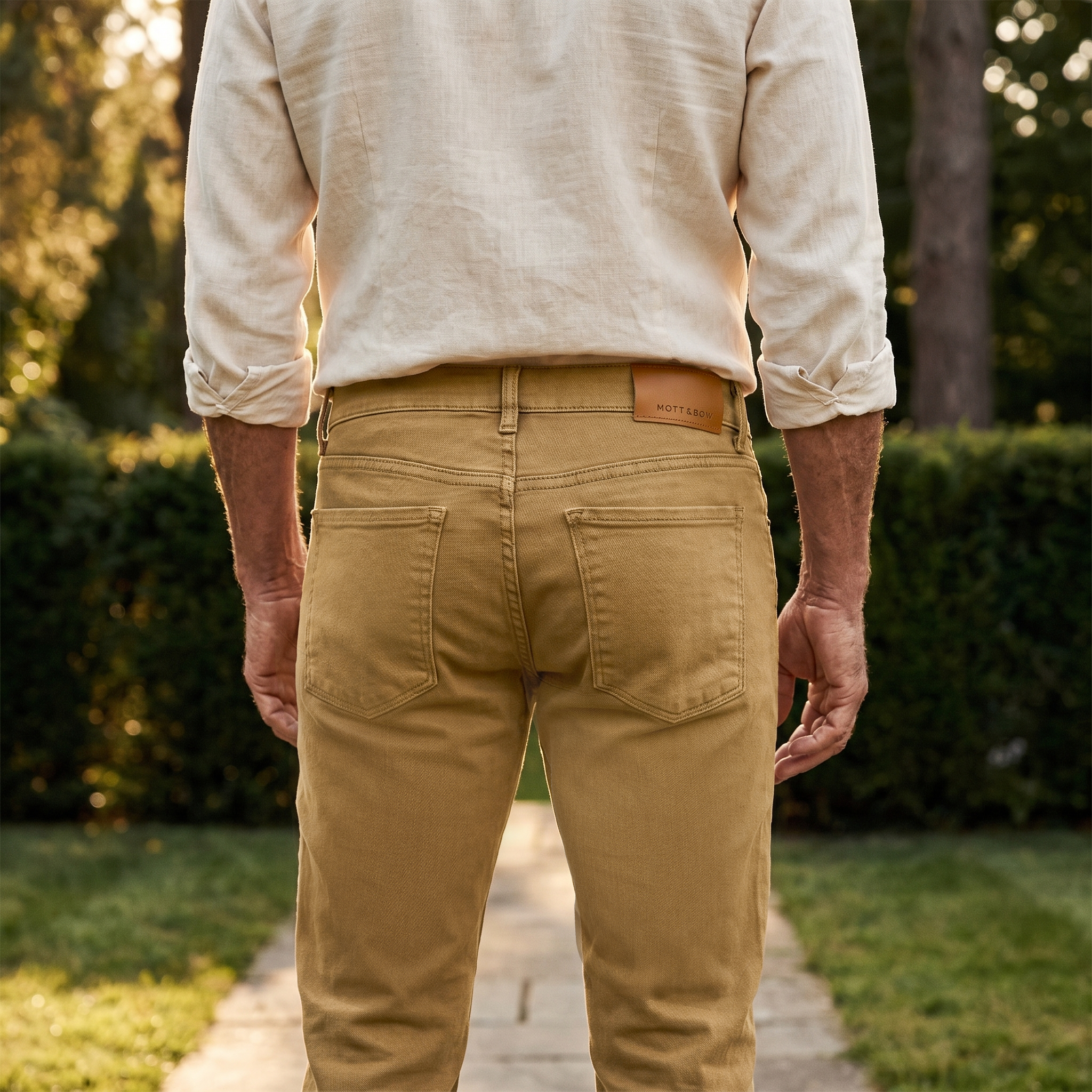 Men wearing Kaki Slim Mercer Jeans