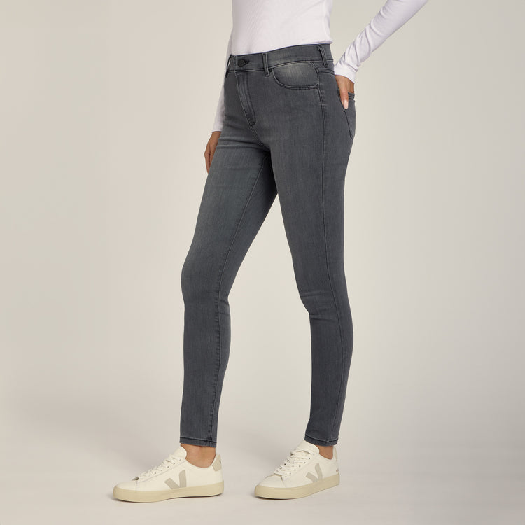 Women wearing Gris Médium High Rise Skinny Orchard Jeans