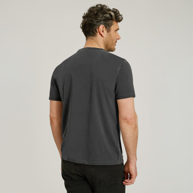 Men wearing Vintage Graphite Classic Crew Driggs Tee