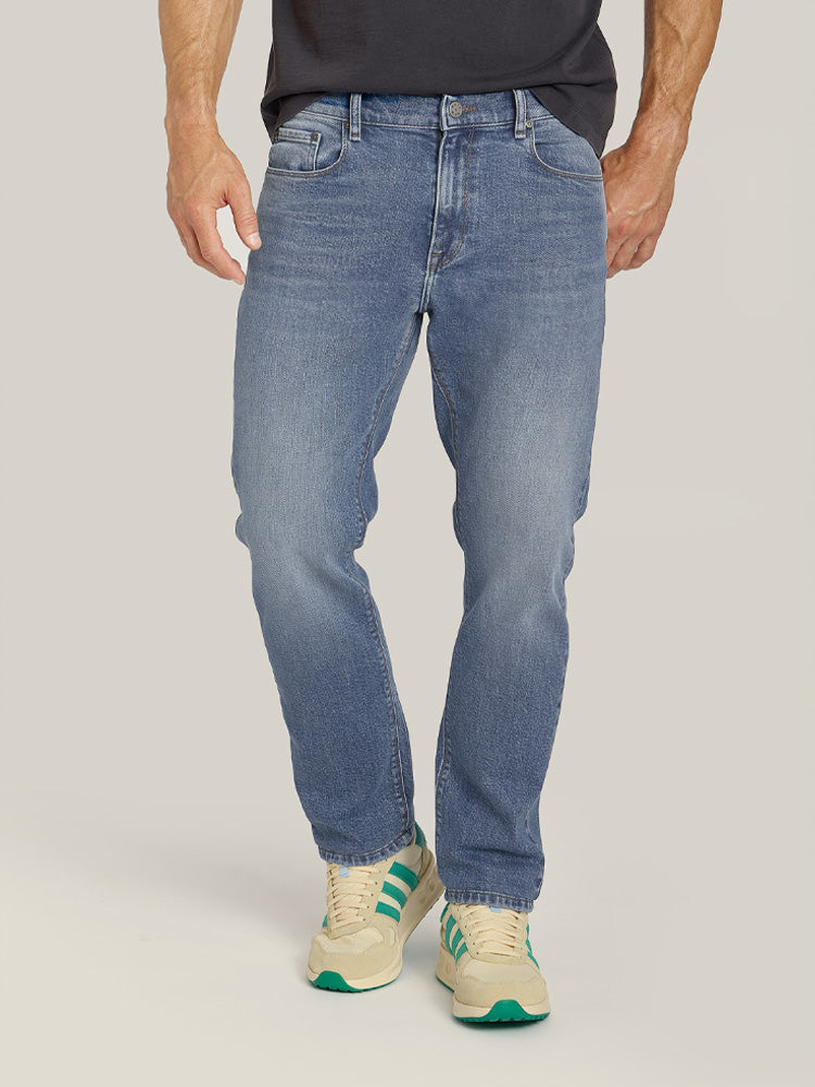Men wearing Vintage Blue Slim Hubert Jeans
