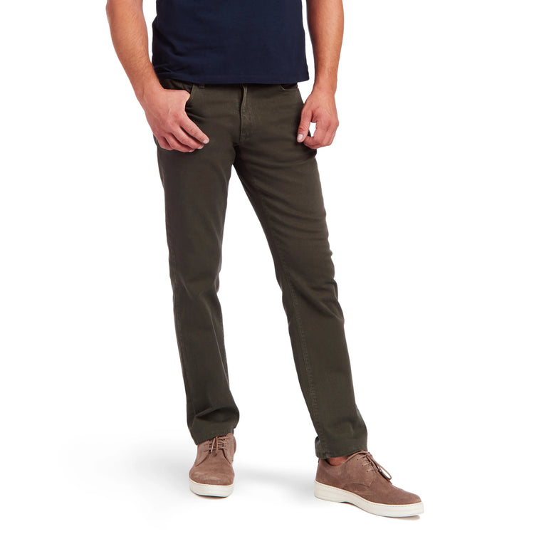 Men wearing Khaki Mott&Bow | Slim Mercer Jeans tt