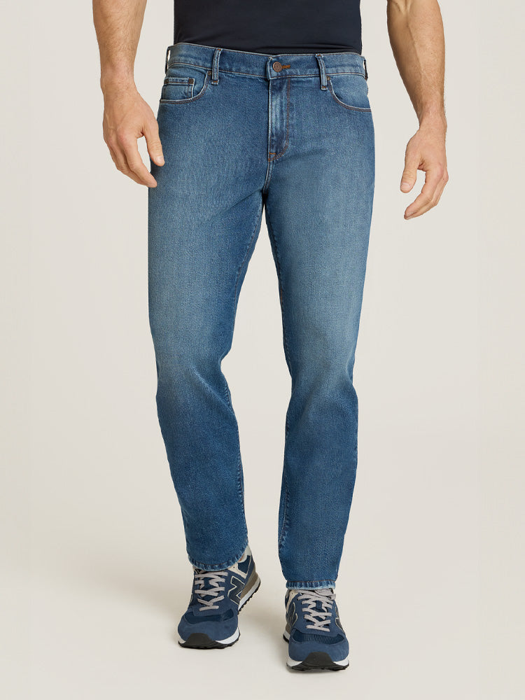 Men wearing Light/Medium Blue Slim Ridge Jeans