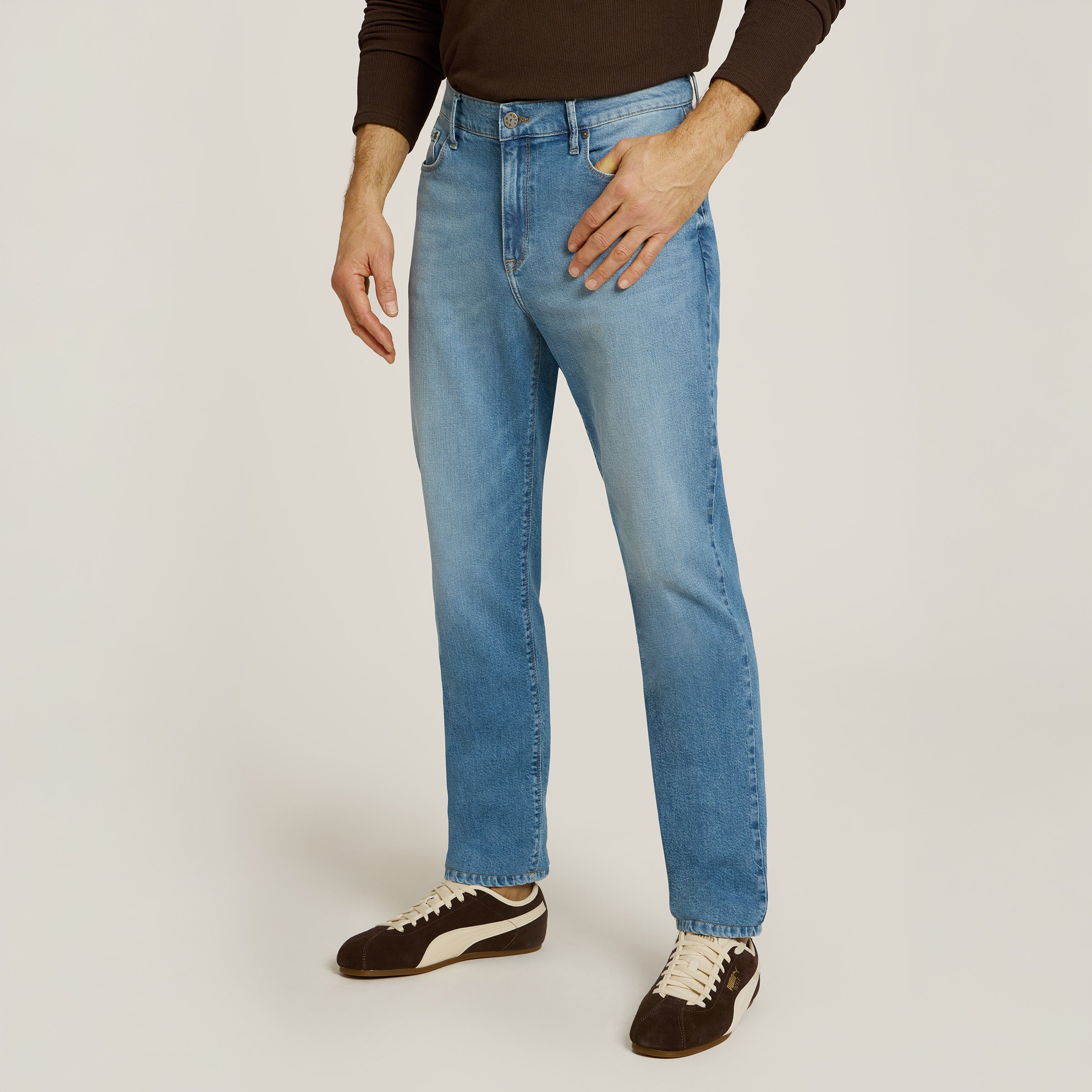 Men wearing Light Blue Slim Ridge Jeans
