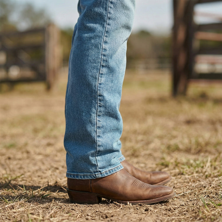 Men wearing Light Blue Straight Benson Jeans